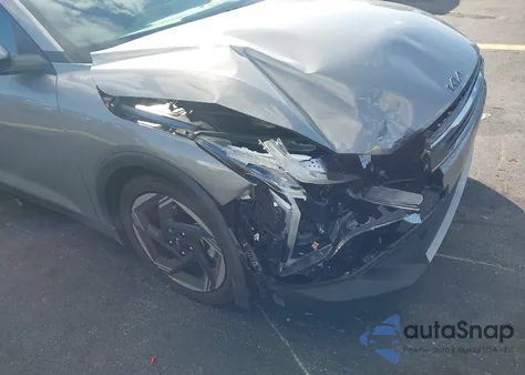 2025 Kia K4 Ex from USA, damaged, VIN 3KPFU4DE3SE096437